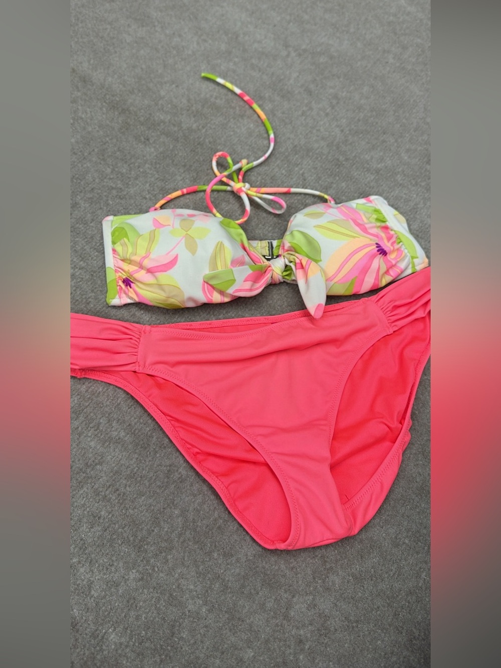Victoria’s Secret Large ￼Pink and Floral Bandeau Bikini Set